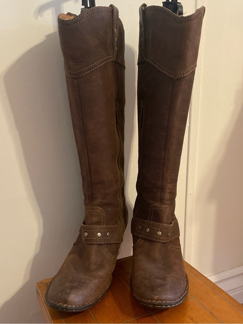 Born Woman Tall Brown Leather Riding Boots 6.5